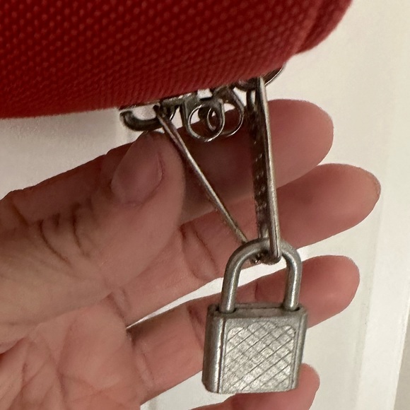 Luca Vergani, OS airplane carry on/cosmetic satchel bag - Picture 4 of 7